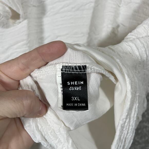 Shein Curve Women's Plus Size White Crinkle Textured Top - Size 3XL - Casual Tee - Picture 4 of 6